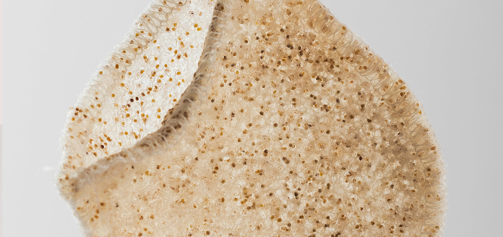MÏTT KONJAC, guante natural de limpieza y exfoliación facial