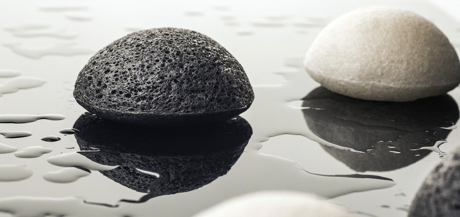 Las esponjas konjac están revolucionando la limpieza facial