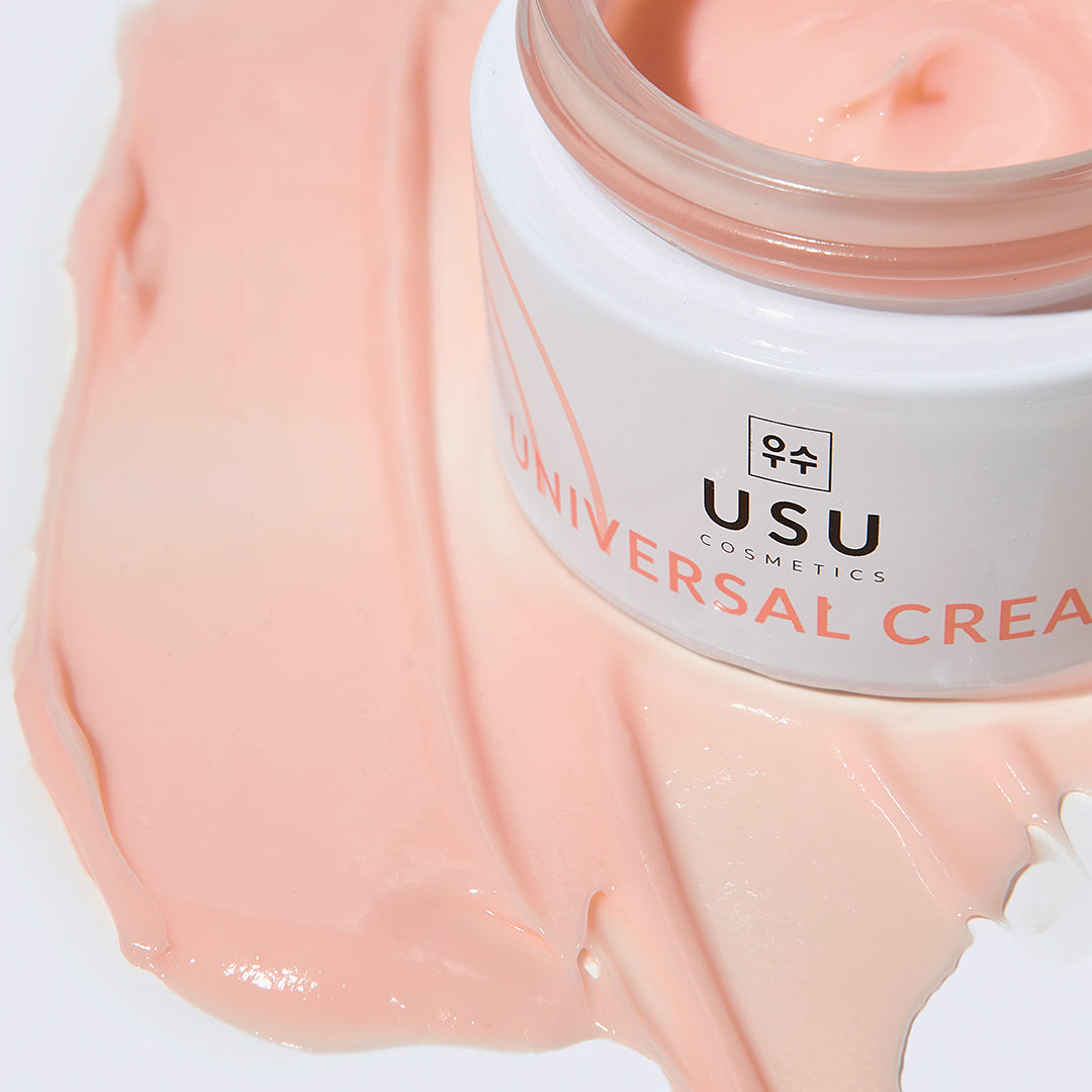 Tarro y textura de crema facial Universal Cream para prevenir los signos de la edad