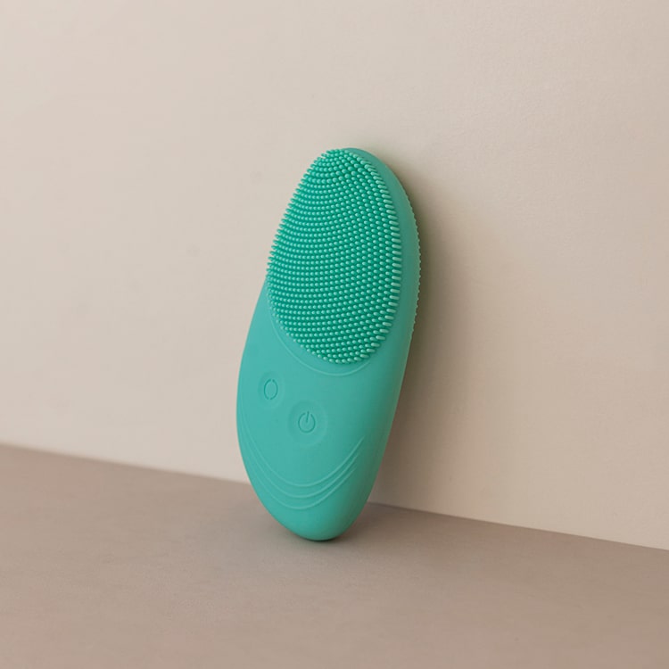 Cepillo facial de silicona ultra higiénica para limpiar poros y eliminar células muertas